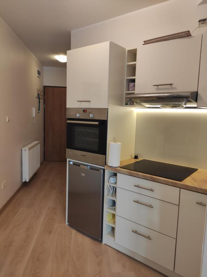 Apartament Nadmorski ชวีโนวิชแจ ภายนอก รูปภาพ